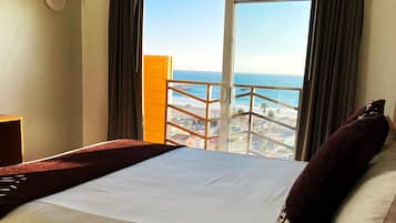 Superior Room, Ocean View | Individually decorated, bed sheets