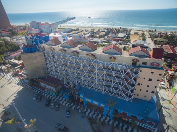 Front of property - Hotel Festival Plaza Playas Rosarito (Playas de Rosarito)