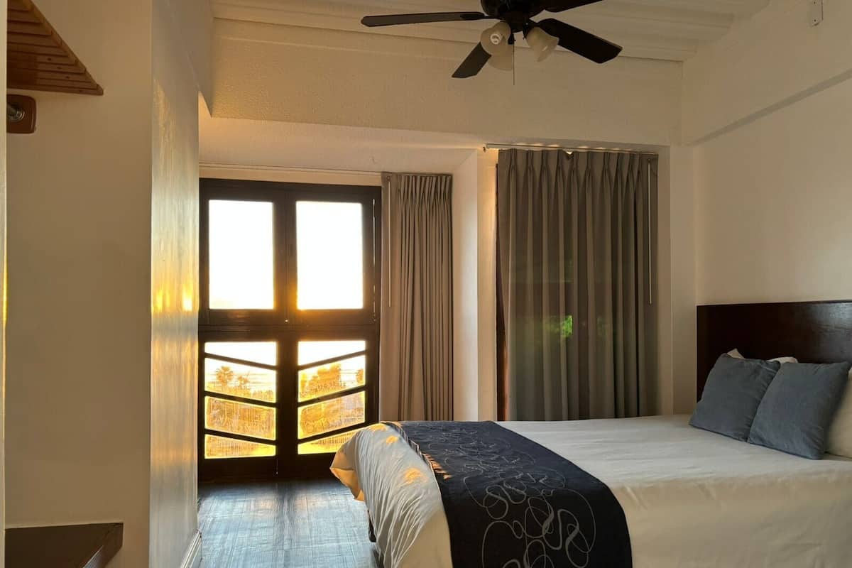 Basic Studio | 1 bedroom, individually decorated, bed sheets