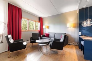 Junior Suite | Desk, soundproofing, free WiFi, bed sheets