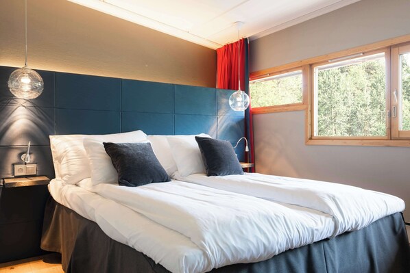 Junior Suite | Desk, soundproofing, free WiFi, bed sheets