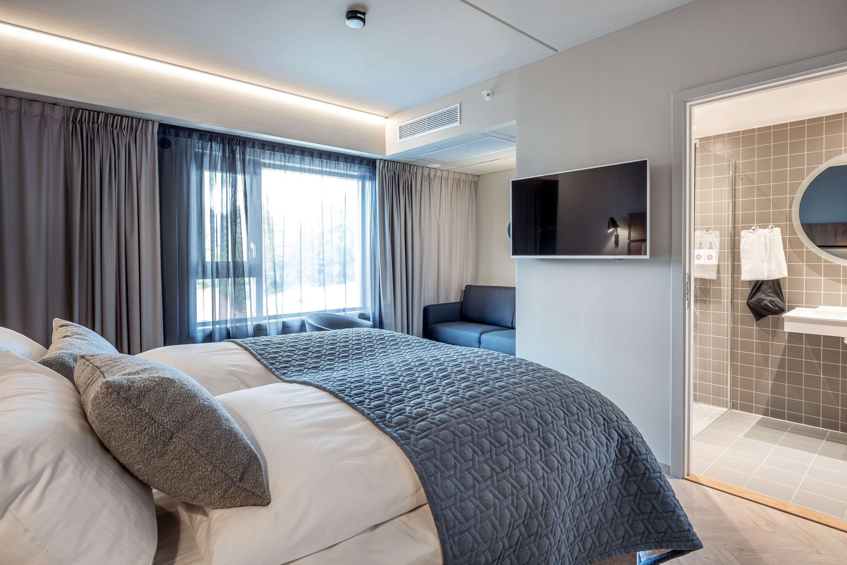 Pillowtop beds, blackout drapes, soundproofing, bed sheets