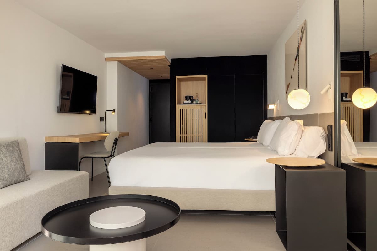 1 chambre, minibar, coffre-fort pour ordinateur portable, bureau