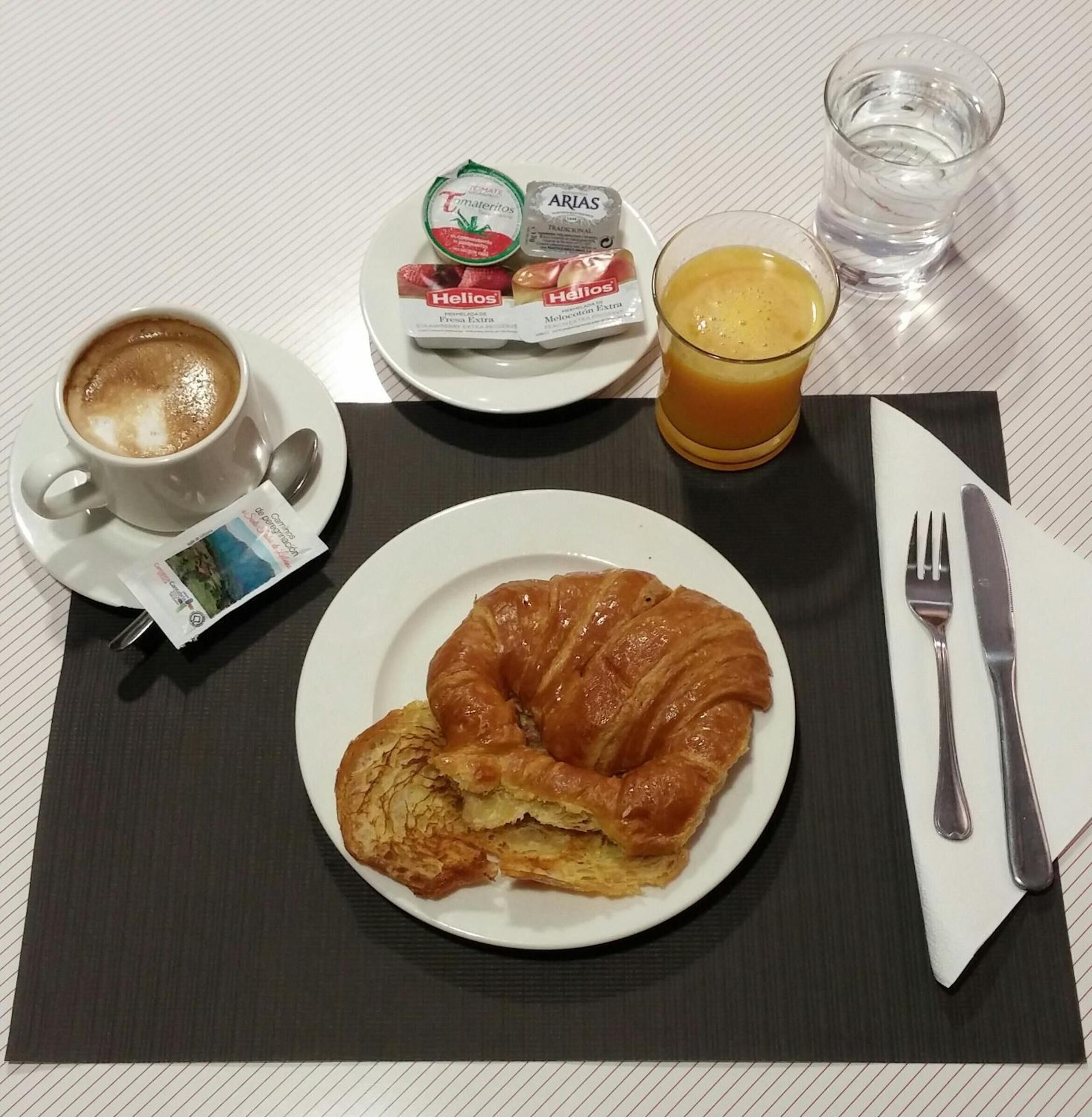 daily continental breakfast (eur 4.60 per person)