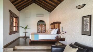 Televisi LED 32-inci dengan saluran TV kabel, TV, dan pemutar DVD