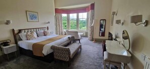 Deluxe Double Room, 1 Double Bed, River View