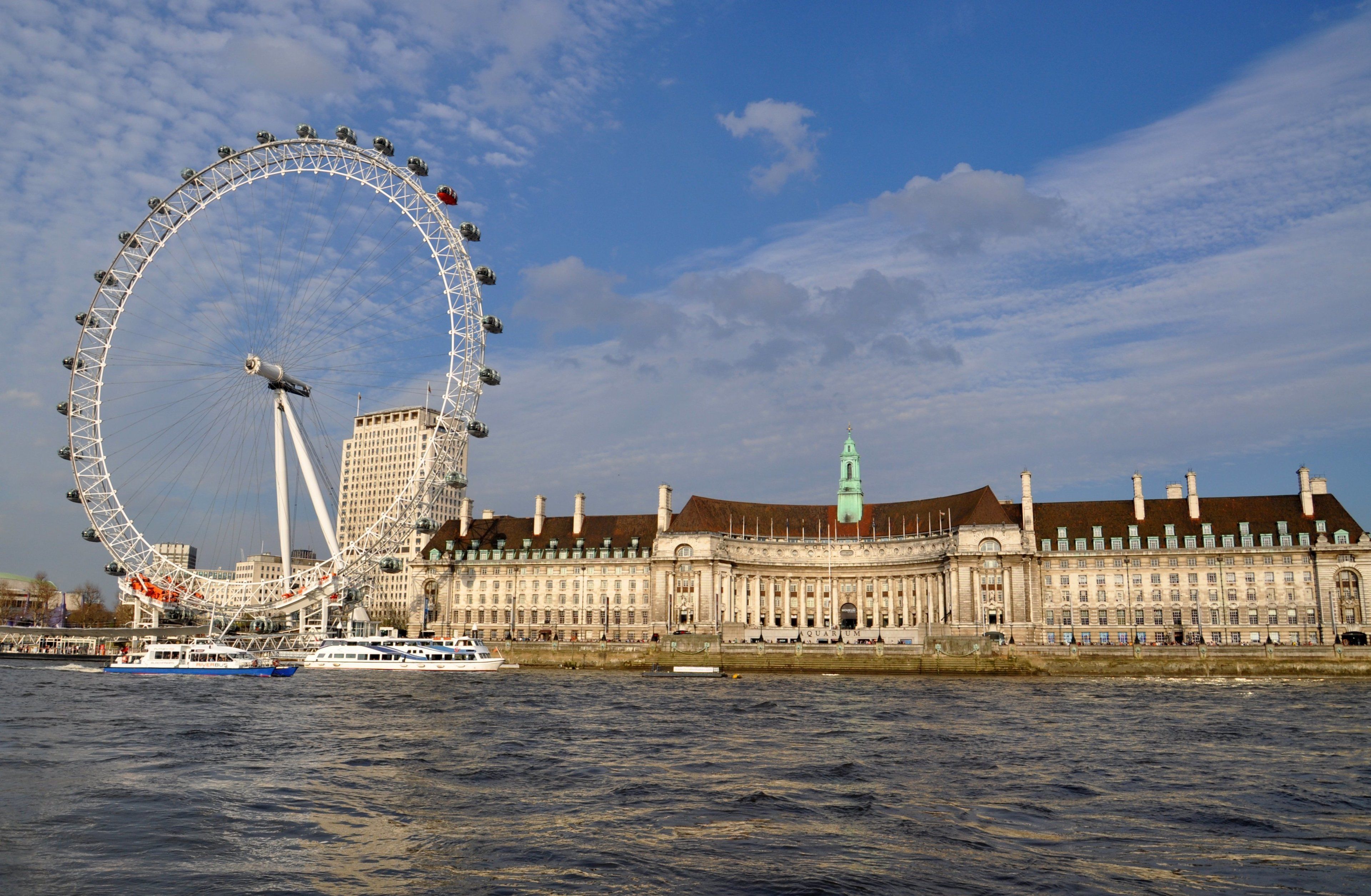 Photo - Holiday Inn Express London Victoria by IHG