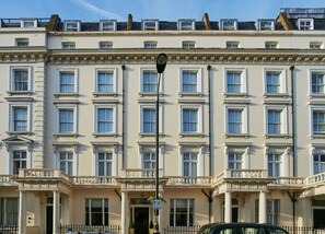 Exterior - Holiday Inn Express London Victoria by IHG (London)