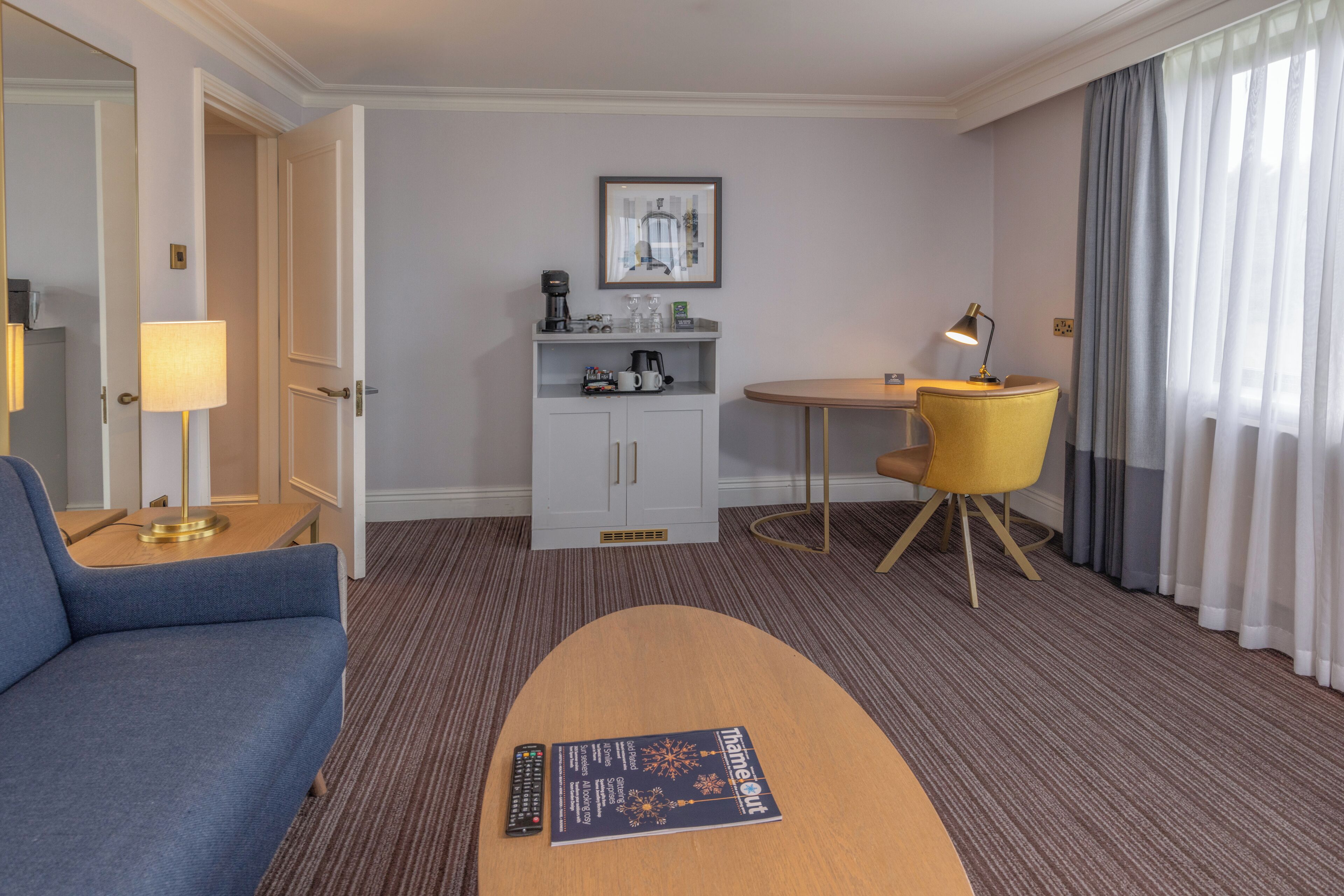 suite | 1 bedroom, hypo-allergenic bedding, in-room safe, desk