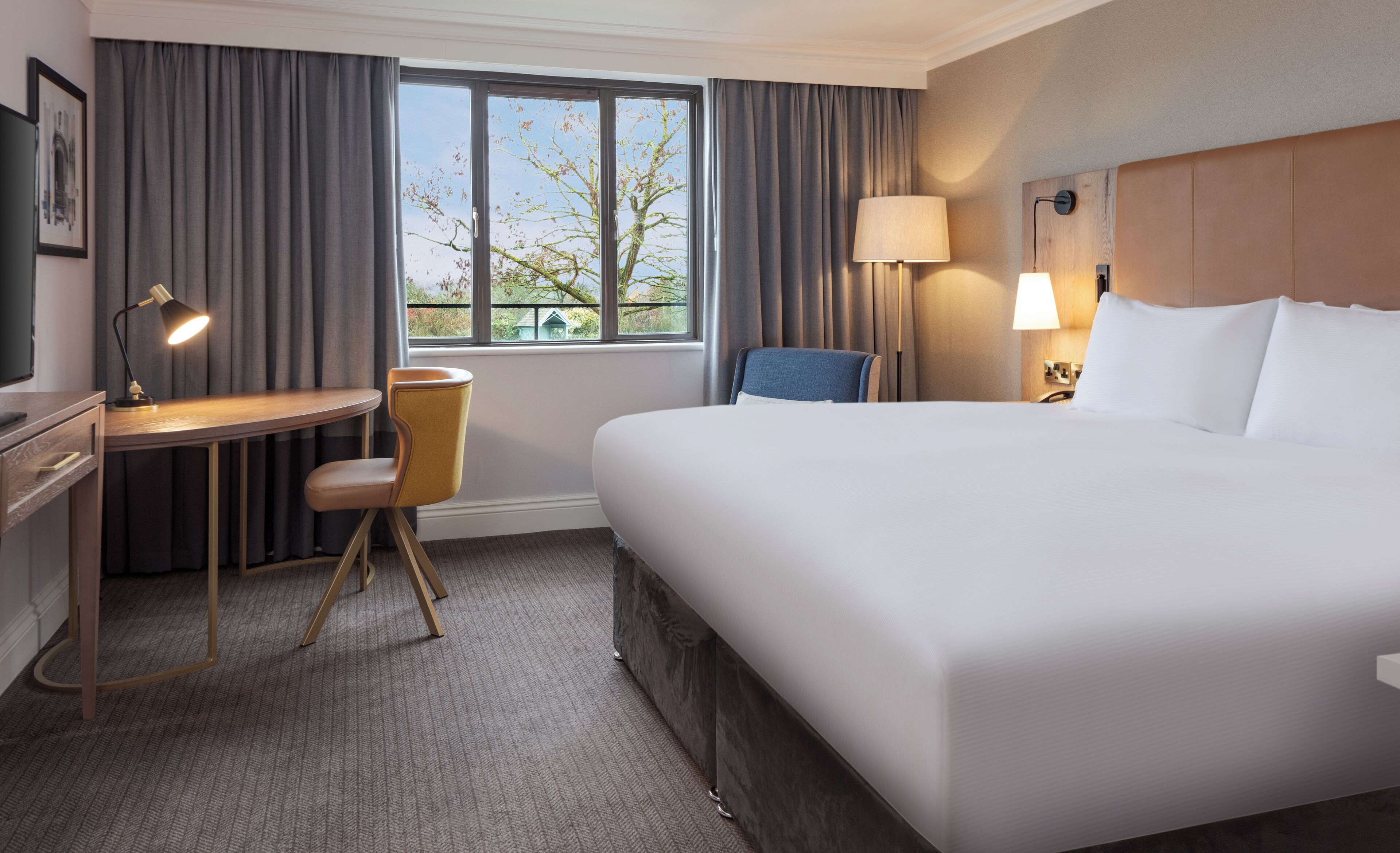 classic king room | 1 bedroom, hypo-allergenic bedding, in-room safe, desk