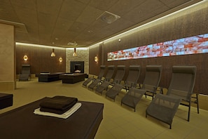 Sauna, steam room, body treatments, aromatherapy, hot stone massages