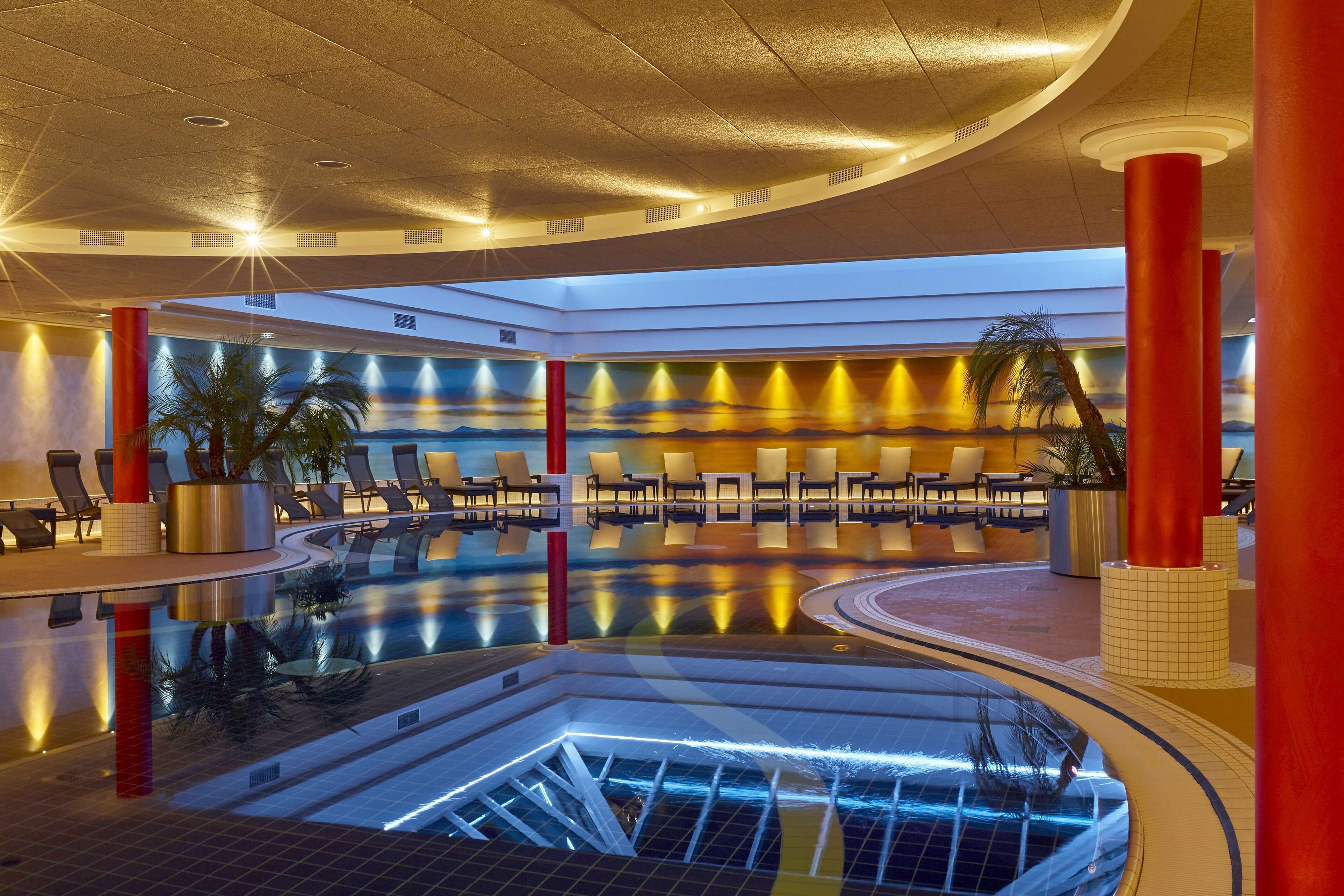 sauna, steam room, body treatments, aromatherapy, hot stone massages