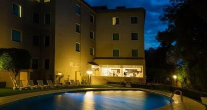 Fiesta Inn Express Perinorte