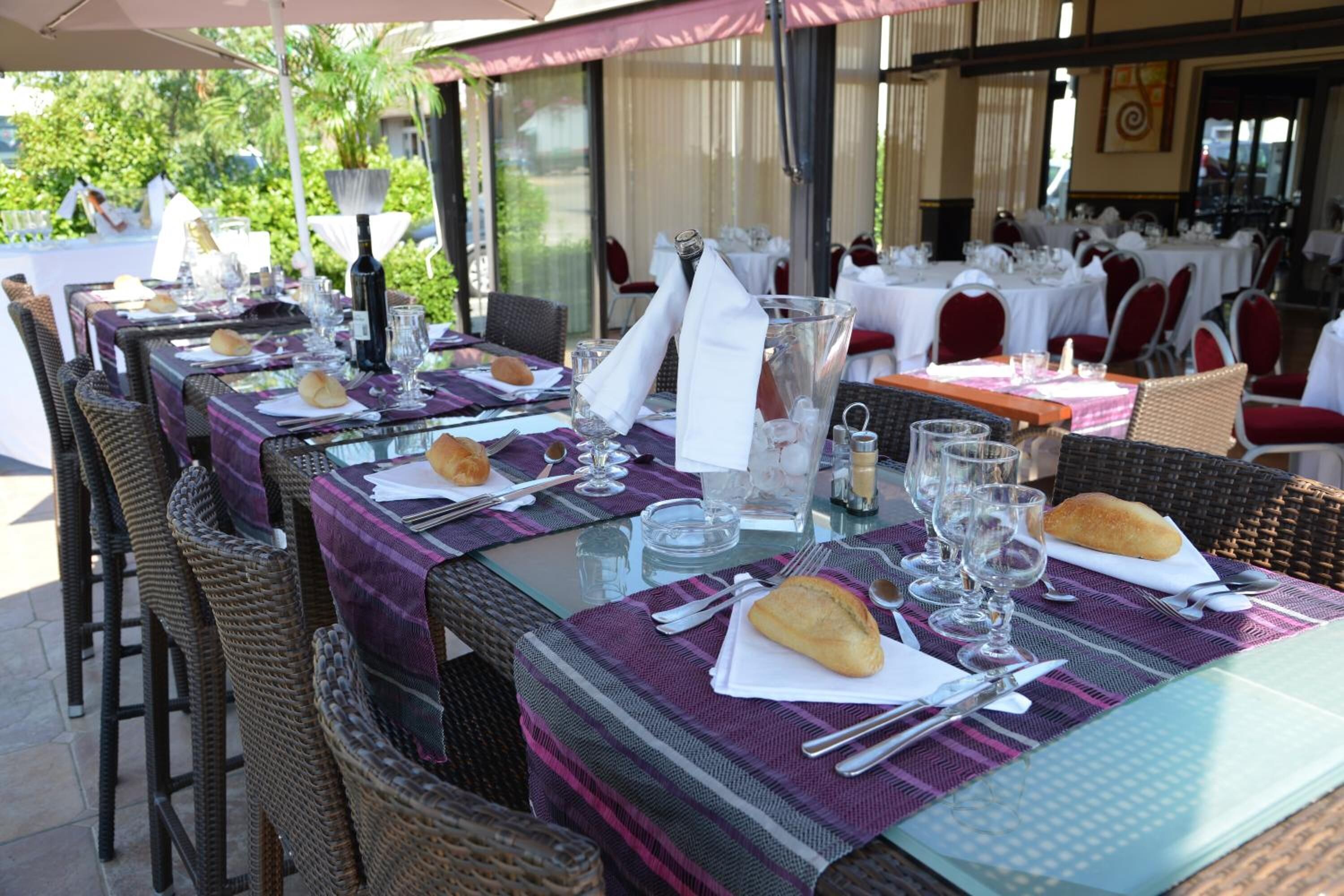 breakfast, lunch, dinner served; local cuisine