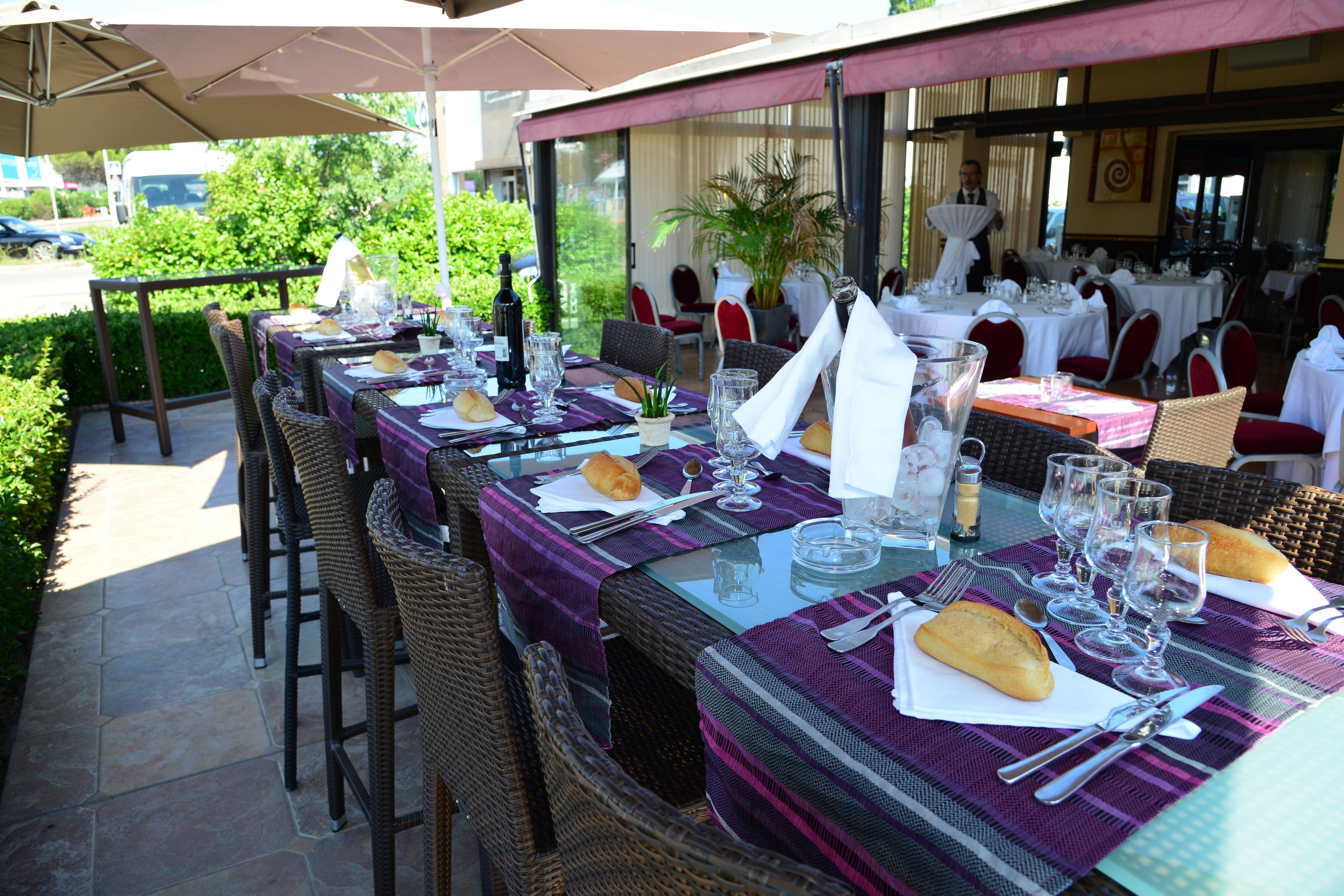 breakfast, lunch, dinner served; local cuisine