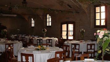 Innenbereich fĂŒr Hochzeiten
