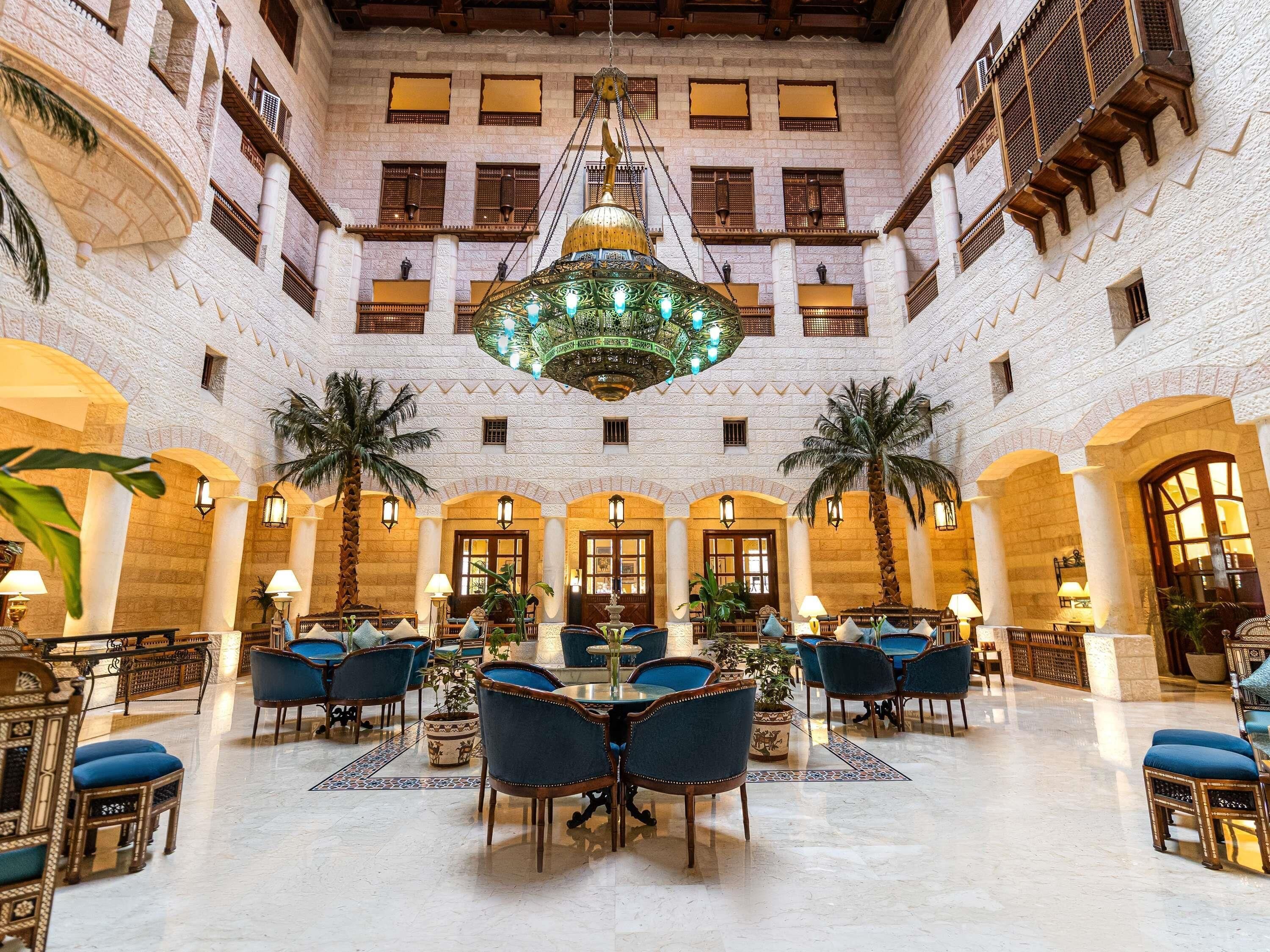 4 restaurants, breakfast, lunch, dinner served; international cuisine 