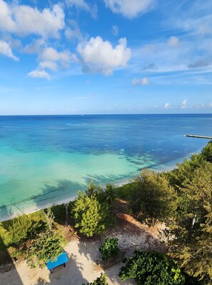 Exterior - Aquarius Beach Tower (Saipan)