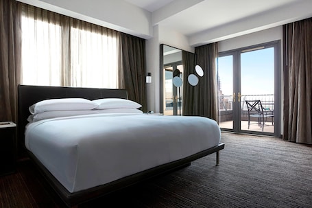 Ropa de cama de alta calidad y colchones con pillow-top