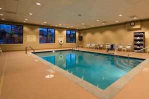 Pool - Hampton Inn White River Junction (White River Junction)