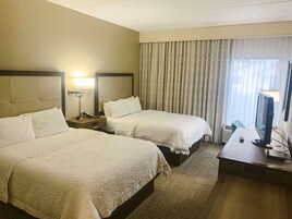 客房内保险箱、熨斗/熨衣板、婴儿床、免费 WiFi