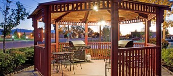 Sonesta Simply Suites Salt Lake City Airport