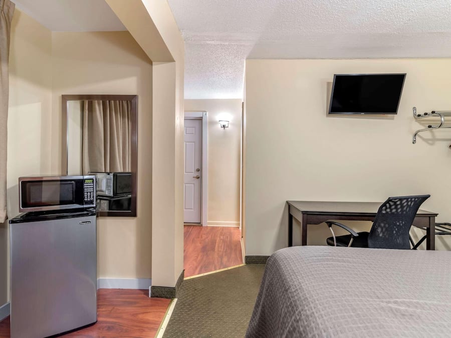 Standard Room, 2 Queen Beds
