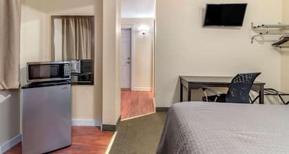 Blue Line Inn Lake George