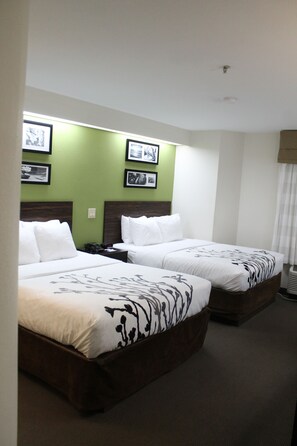 Standard Room, 2 Queen Beds, Non Smoking