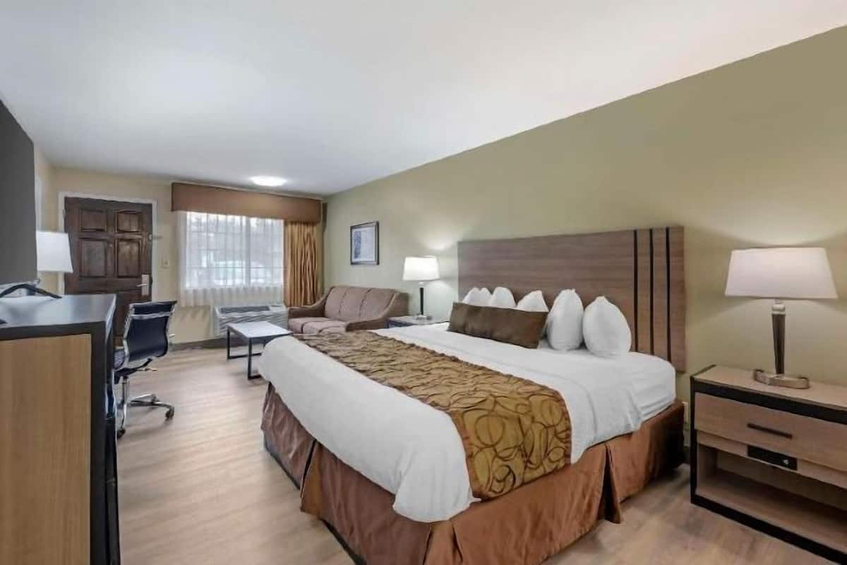 埃及棉床单、高档床上用品、加厚床垫、客房内保险箱