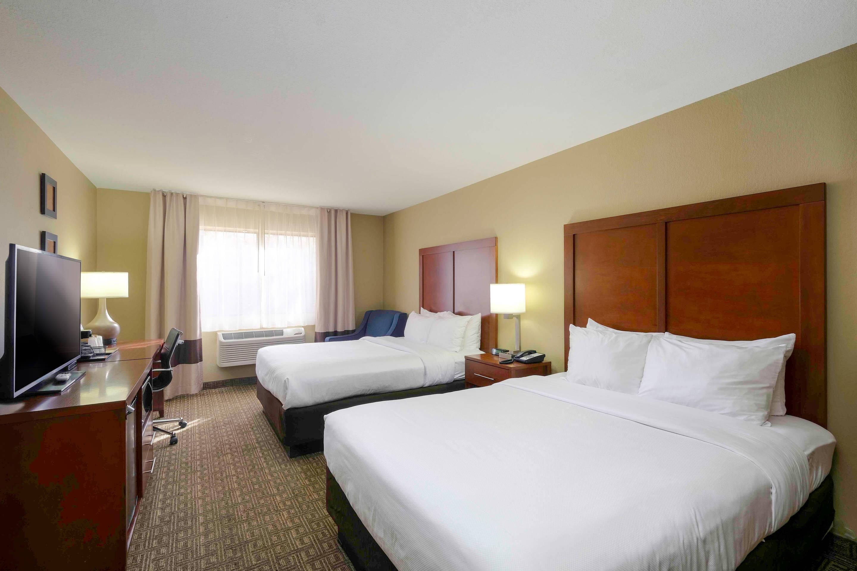 Desk, blackout curtains, iron/ironing board, free cots/infant beds