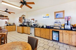 Petit déjeuner continental compris tous les jours