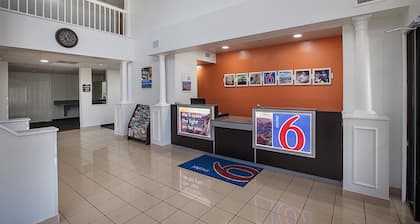 Motel 6 Bedford, TX - Fort Worth