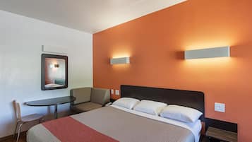 Schreibtisch, BettwÀsche