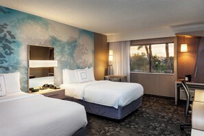 1 bedroom, premium bedding, pillow-top beds, desk