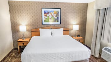 Executive Suite, 1 King Bed with Sofa bed, Jetted Tub, Non Smoking