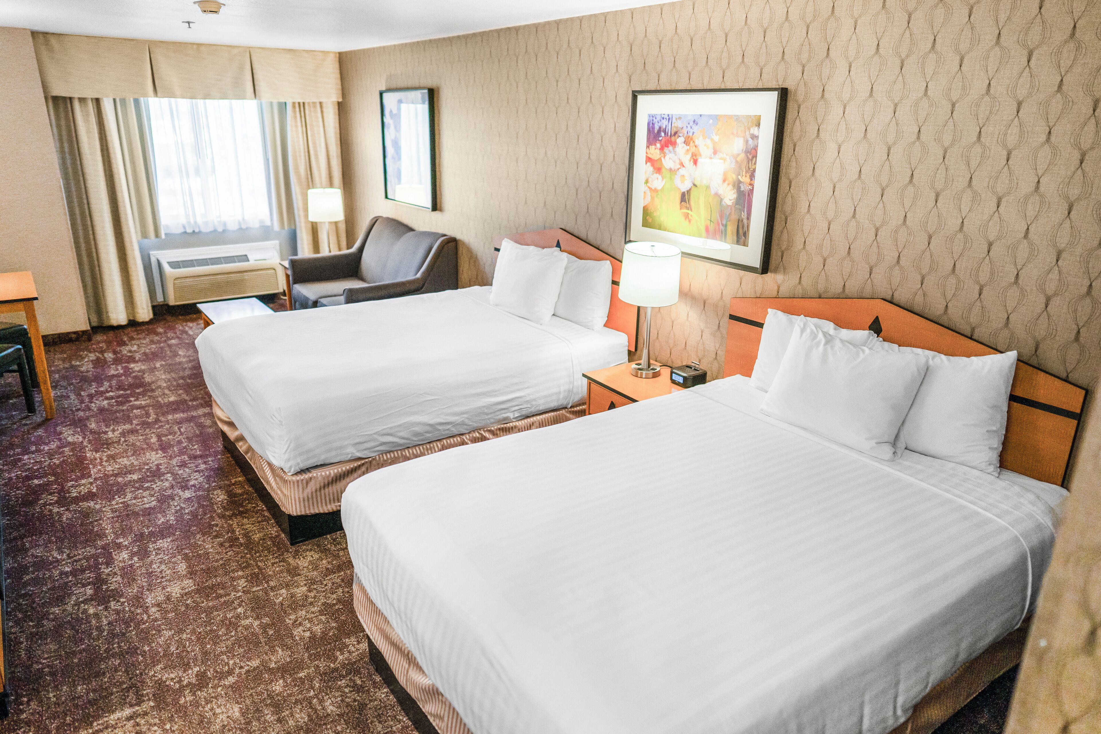 standard room, 2 queen beds, non smoking | 1 bedroom, pillow-top beds, individually furnished, desk