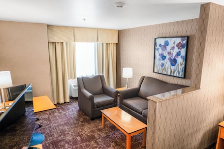 Standard Room, 1 King Bed with Sofa bed, Non Smoking | Pillowtop beds, individually furnished, desk, laptop workspace. Crystal Inn Hotel & Suites West Valley City