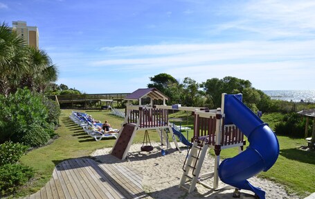 Monterey Bay Suites - Image 32