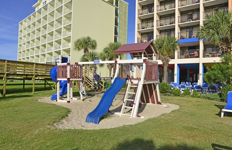 Monterey Bay Suites - Image 25