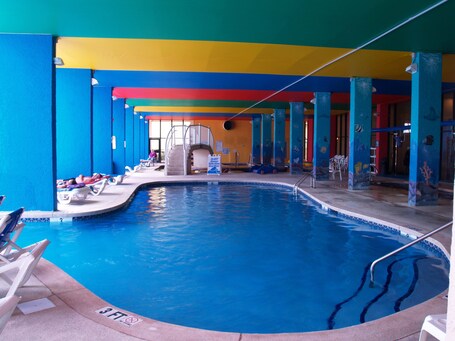 Monterey Bay Suites - Image 29