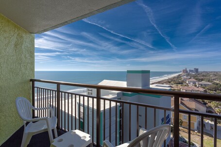 Monterey Bay Suites - Image 28