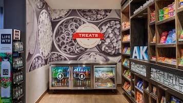 Snack bar