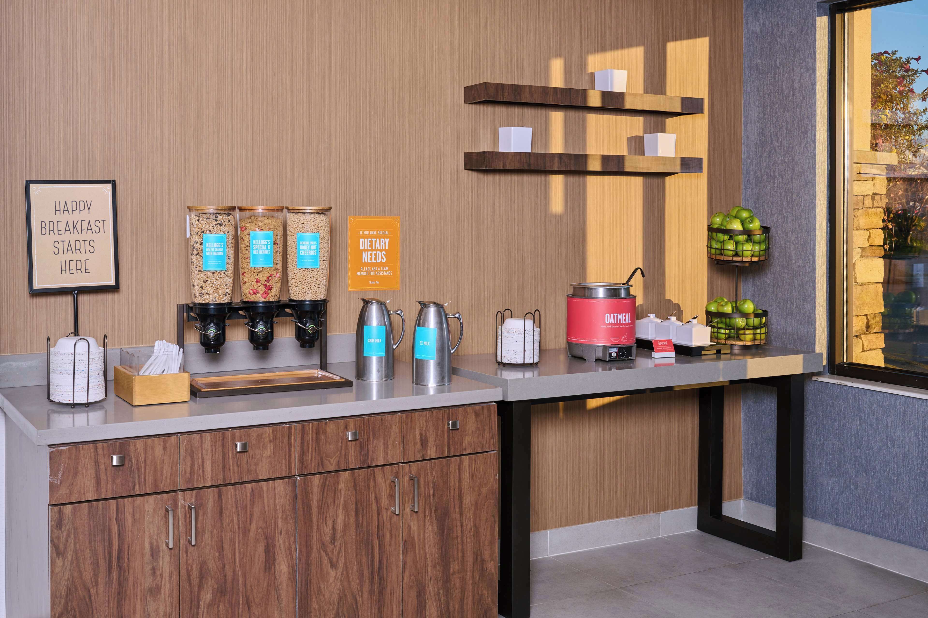 free daily on-the-go breakfast