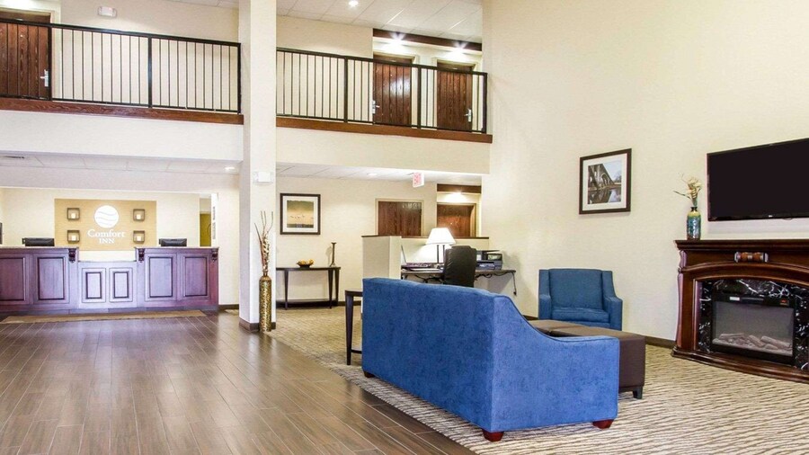 波普勒布拉夫北凯富酒店