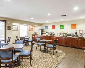 Free daily buffet breakfast