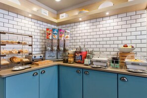 Colazione a buffet inclusa 