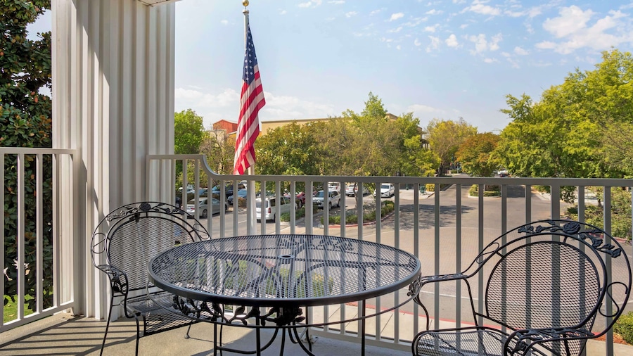 Best Western Clovis Cole