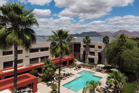 Courtyard by Marriott Scottsdale North - Image 10
