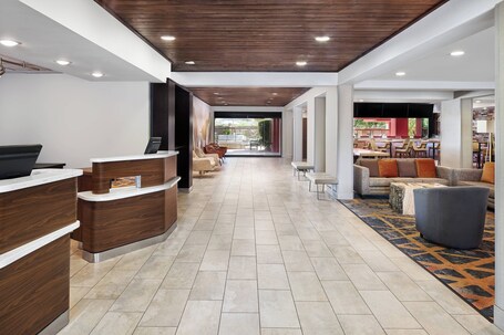 Courtyard by Marriott Scottsdale North - Image 11
